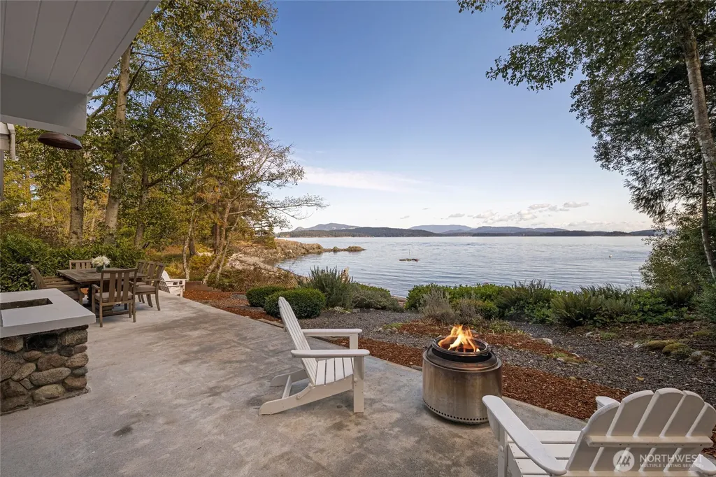 45 Stony Point Friday Harbor WA 98250