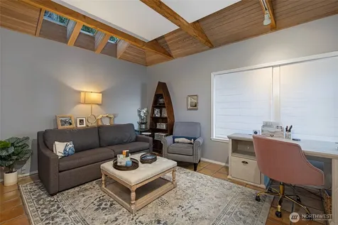 45 Stony Point Friday Harbor WA 98250
