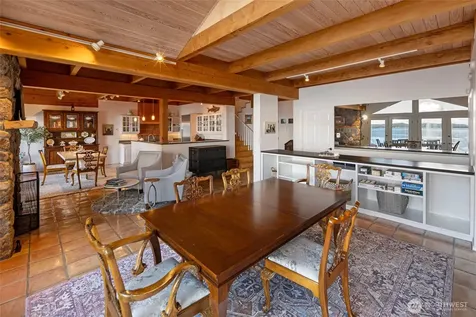 45 Stony Point Friday Harbor WA 98250