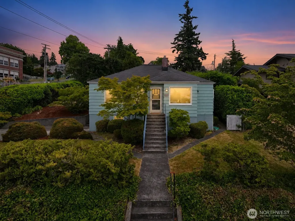 1003 14th Street Bellingham WA 98225