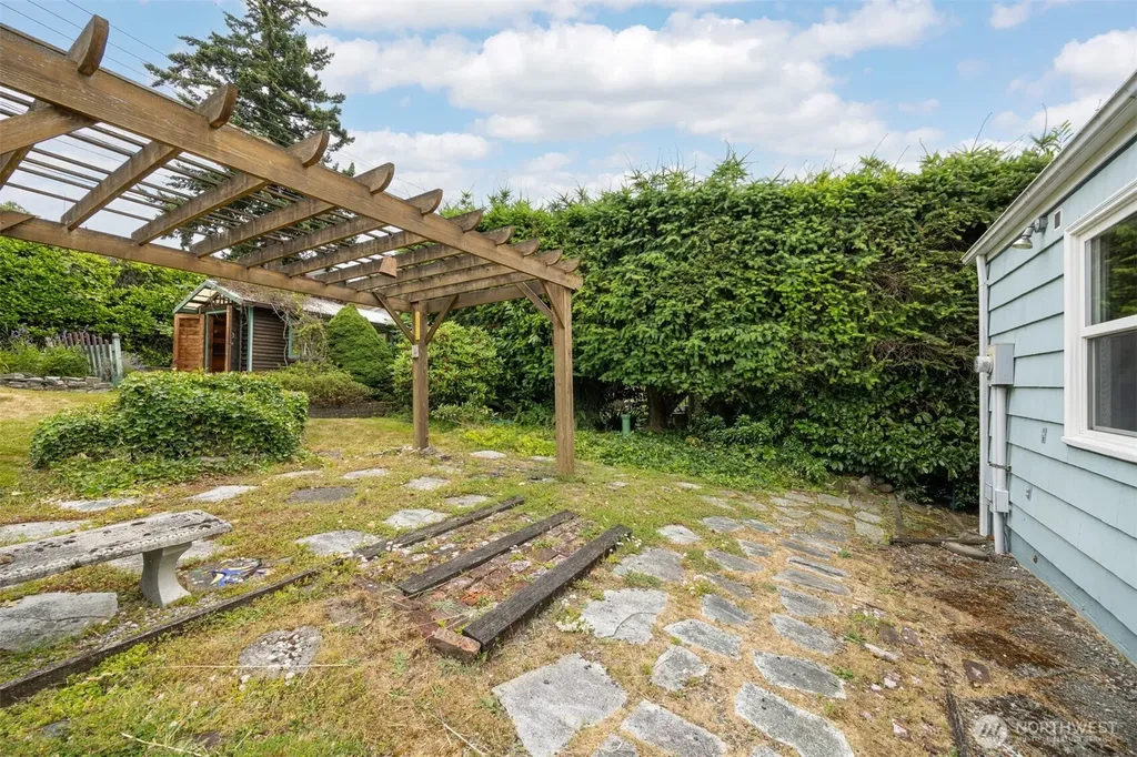 1003 14th Street Bellingham WA 98225