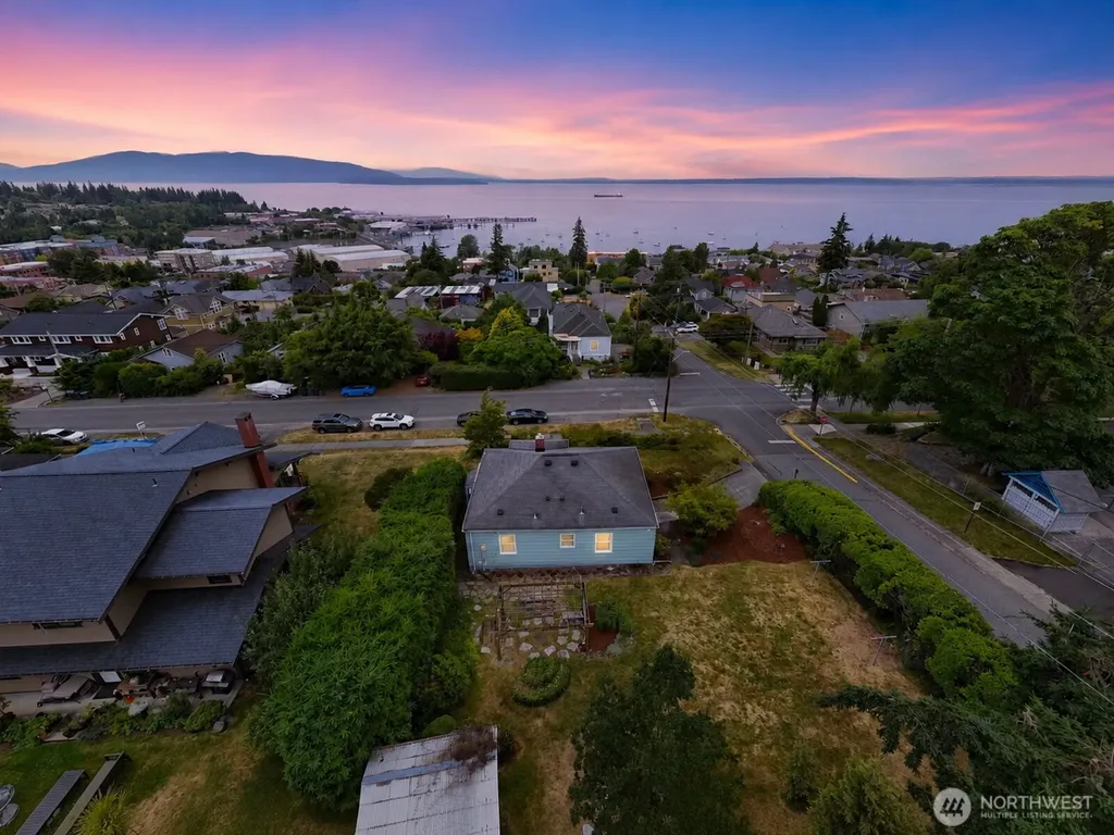 1003 14th Street Bellingham WA 98225