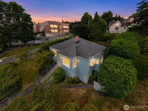 1003 14th Street Bellingham WA 98225