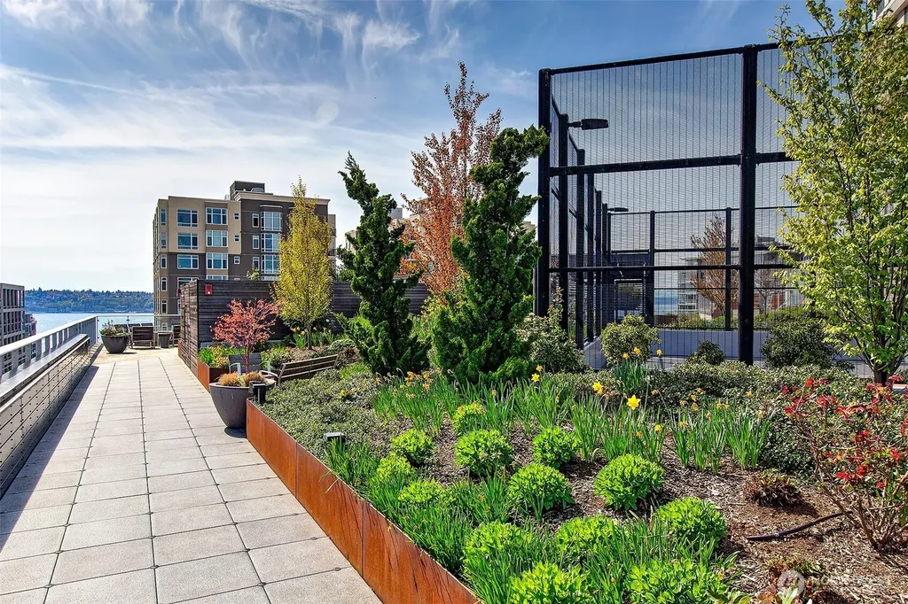 2821 2nd Avenue Seattle WA 98121