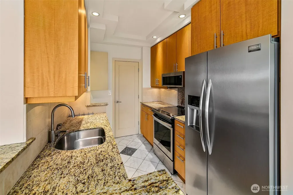 2821 2nd Avenue Seattle WA 98121