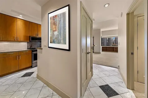 2821 2nd Avenue Seattle WA 98121