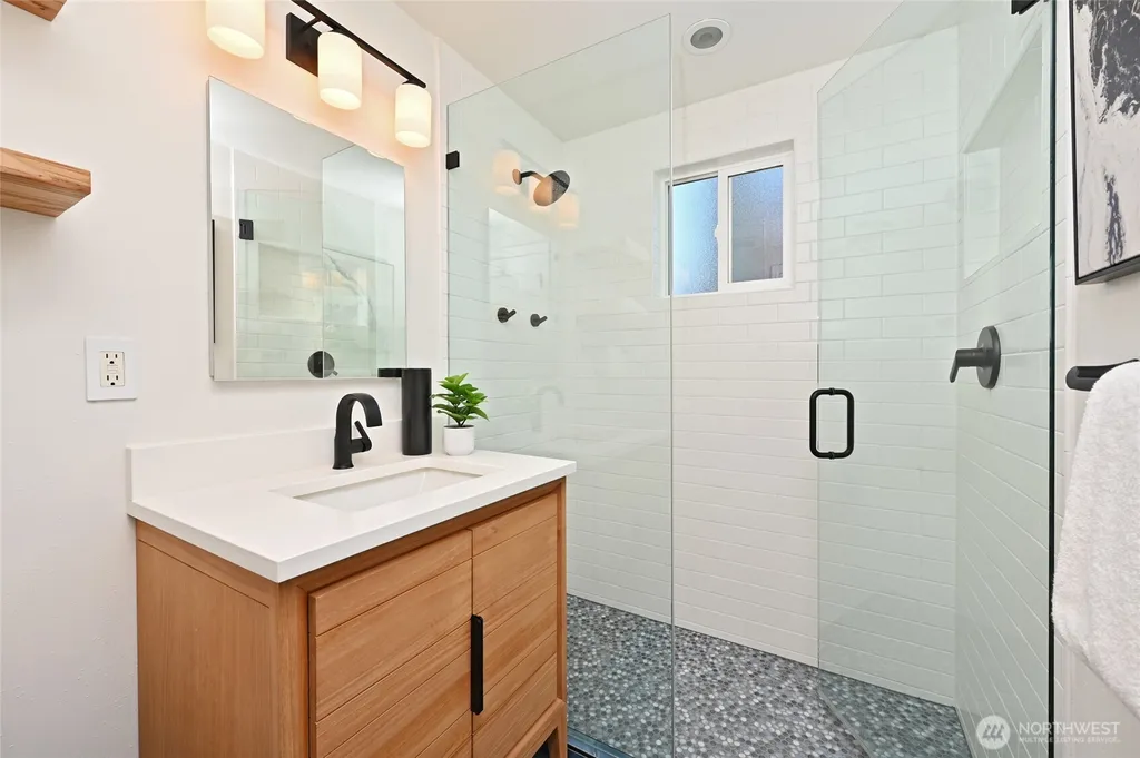 4024 55th Avenue SW Seattle WA 98116