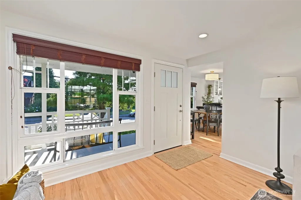 4024 55th Avenue SW Seattle WA 98116