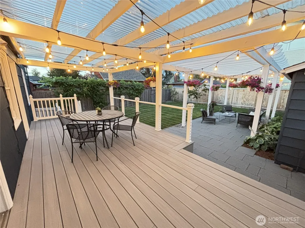 4024 55th Avenue SW Seattle WA 98116