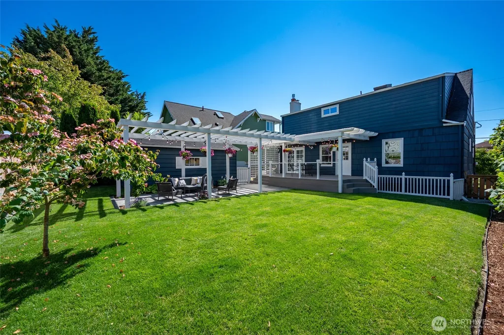 4024 55th Avenue SW Seattle WA 98116