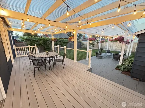 4024 55th Avenue SW Seattle WA 98116