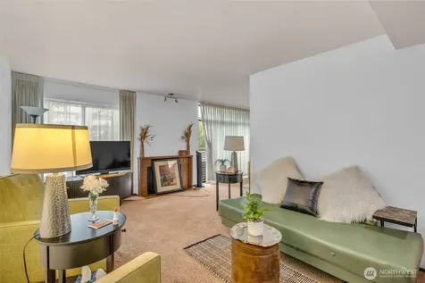 11300 1st Avenue NE Seattle WA 98125