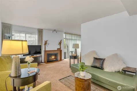 11300 1st Avenue NE Seattle WA 98125