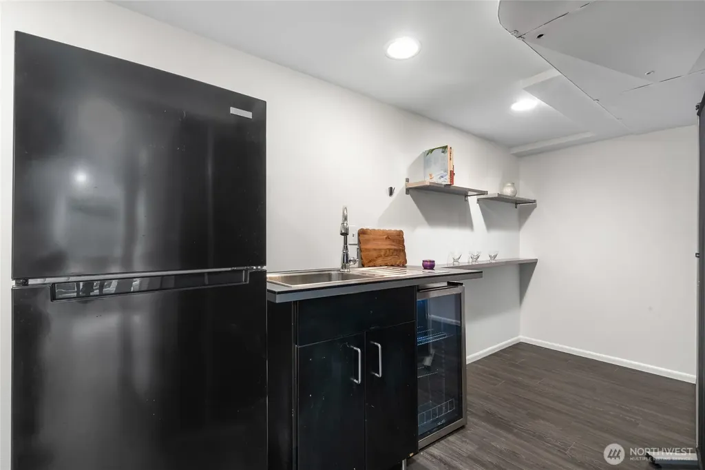 13322 3rd Avenue NE Seattle WA 98125