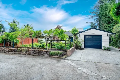 13322 3rd Avenue NE Seattle WA 98125