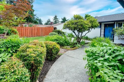 13322 3rd Avenue NE Seattle WA 98125