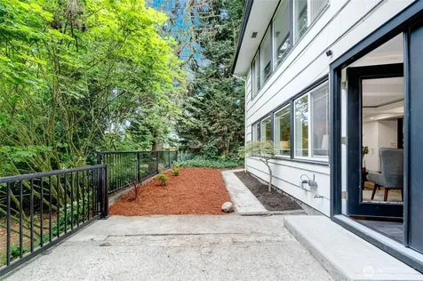13322 3rd Avenue NE Seattle WA 98125