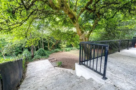 13322 3rd Avenue NE Seattle WA 98125