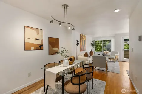 13810 Greenwood Avenue N Seattle WA 98133