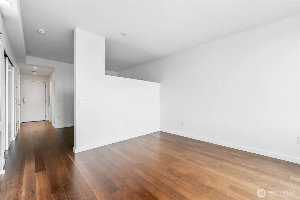 590 1st Avenue S Seattle WA 98104