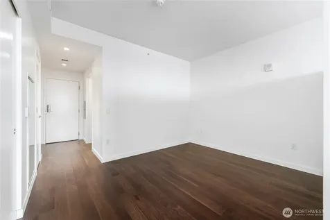 590 1st Avenue S Seattle WA 98104