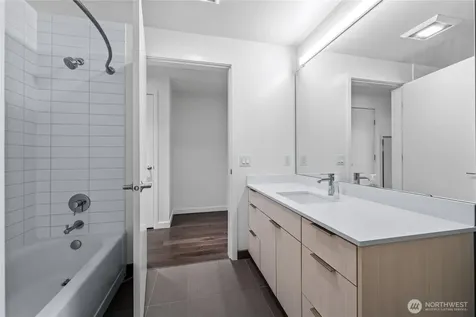 590 1st Avenue S Seattle WA 98104