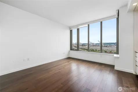 590 1st Avenue S Seattle WA 98104