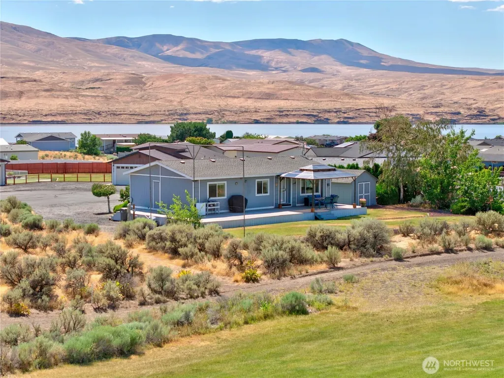 403 Summer Place SW Mattawa WA 99349