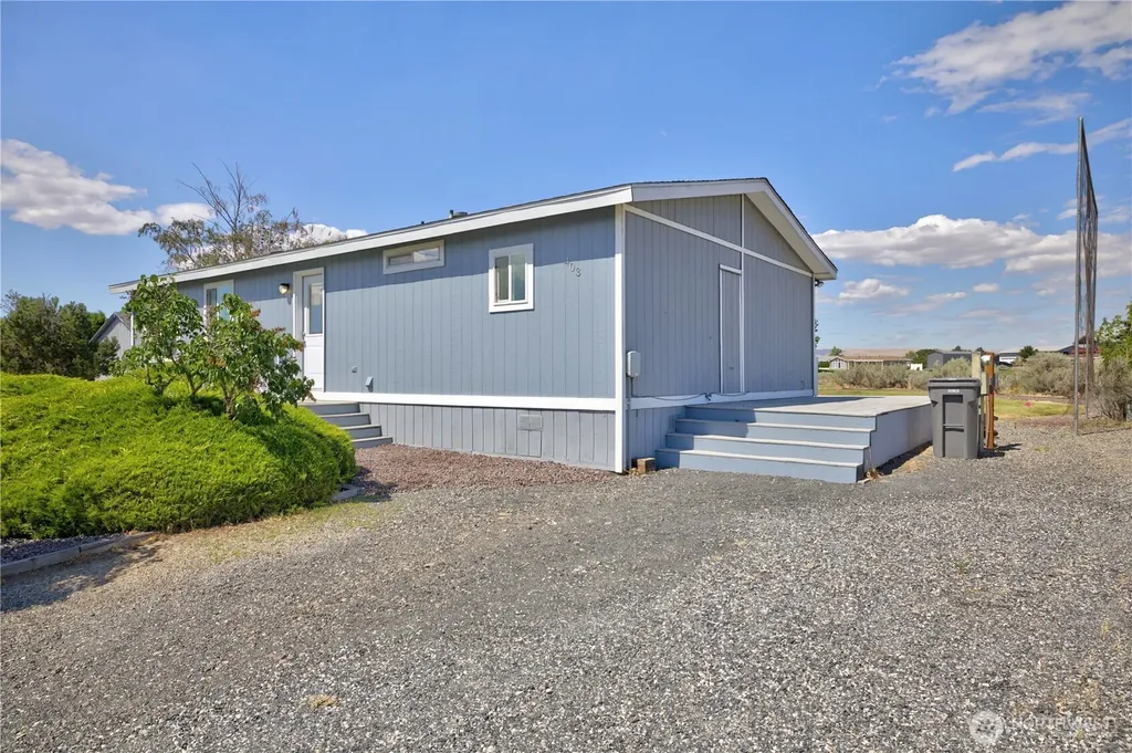 403 Summer Place SW Mattawa WA 99349