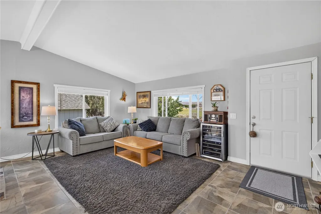 403 Summer Place SW Mattawa WA 99349