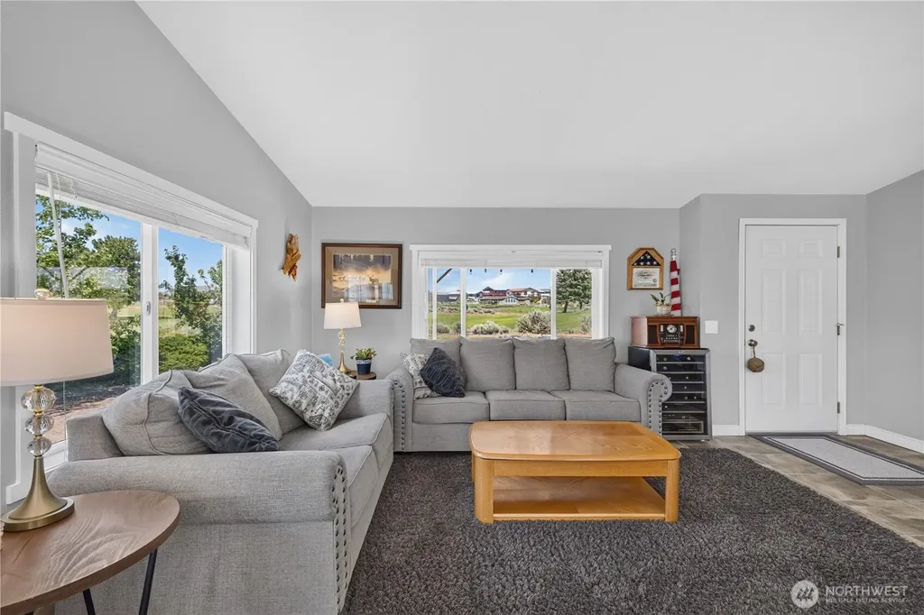 403 Summer Place SW Mattawa WA 99349