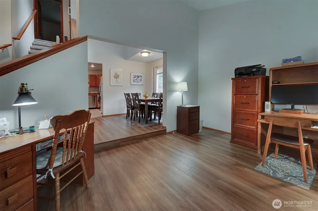 22035 Sea Vista NE Poulsbo WA 98370