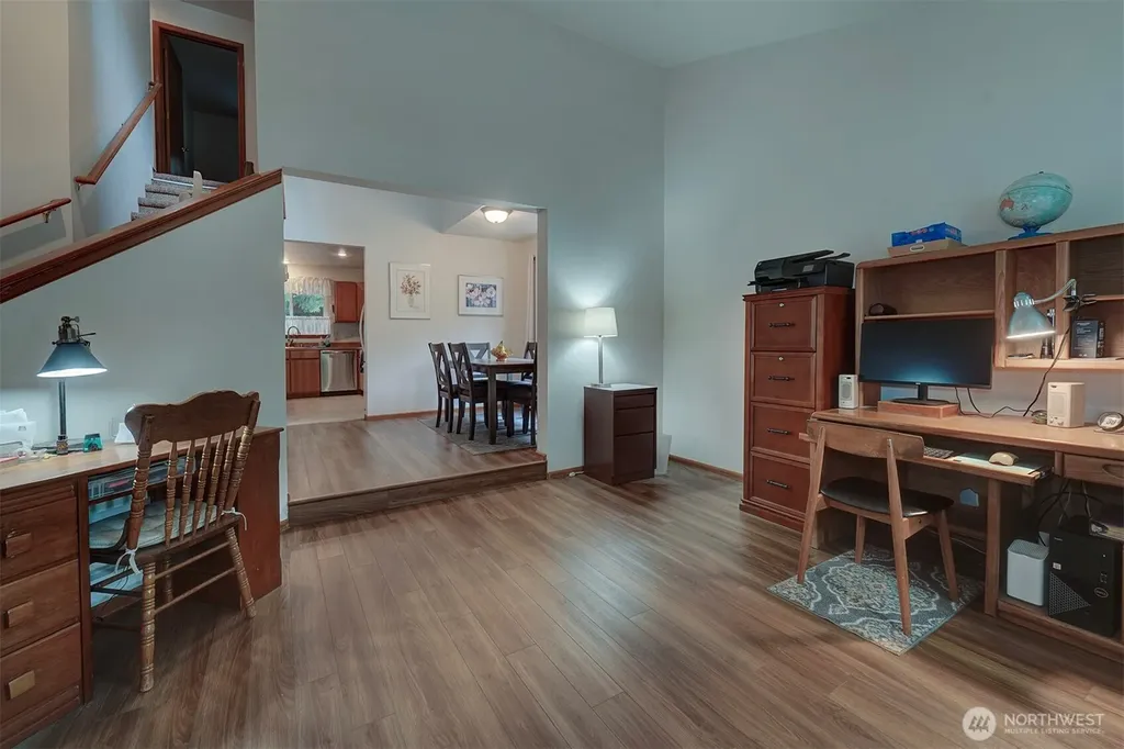 22035 Sea Vista NE Poulsbo WA 98370