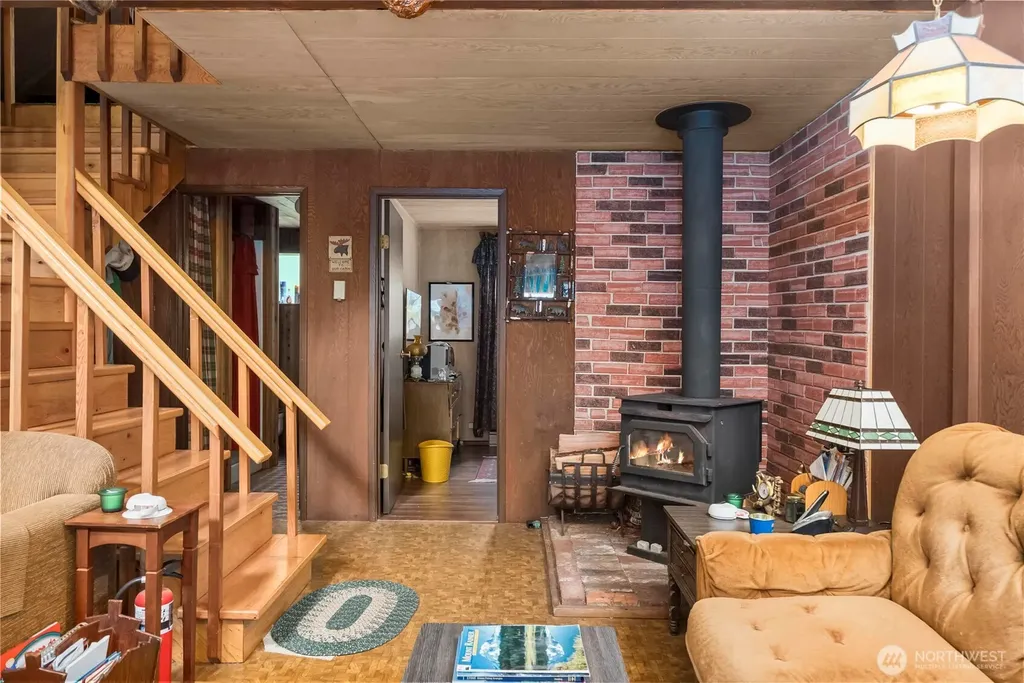 146 Mount Rainier Drive Packwood WA 98361