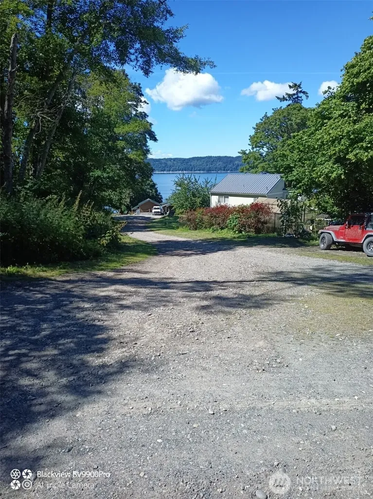 74 Skagit Way Hat Island WA 98206