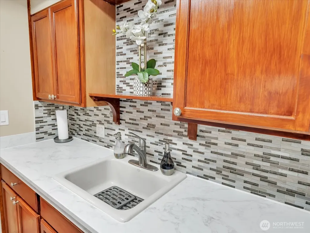 18908 8th Avenue NW Shoreline WA 98177