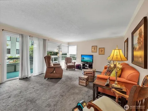 18908 8th Avenue NW Shoreline WA 98177