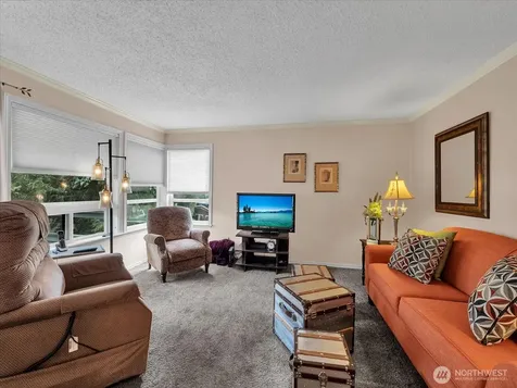 18908 8th Avenue NW Shoreline WA 98177