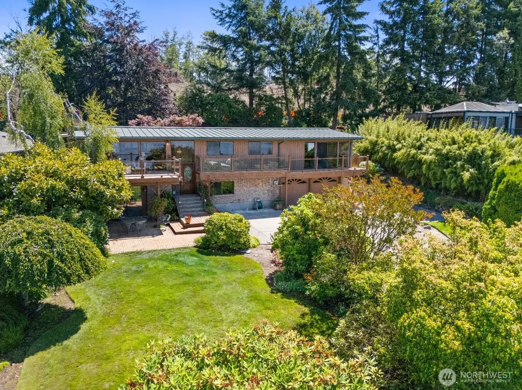 5937 Scenic Drive NE Tacoma WA 98422