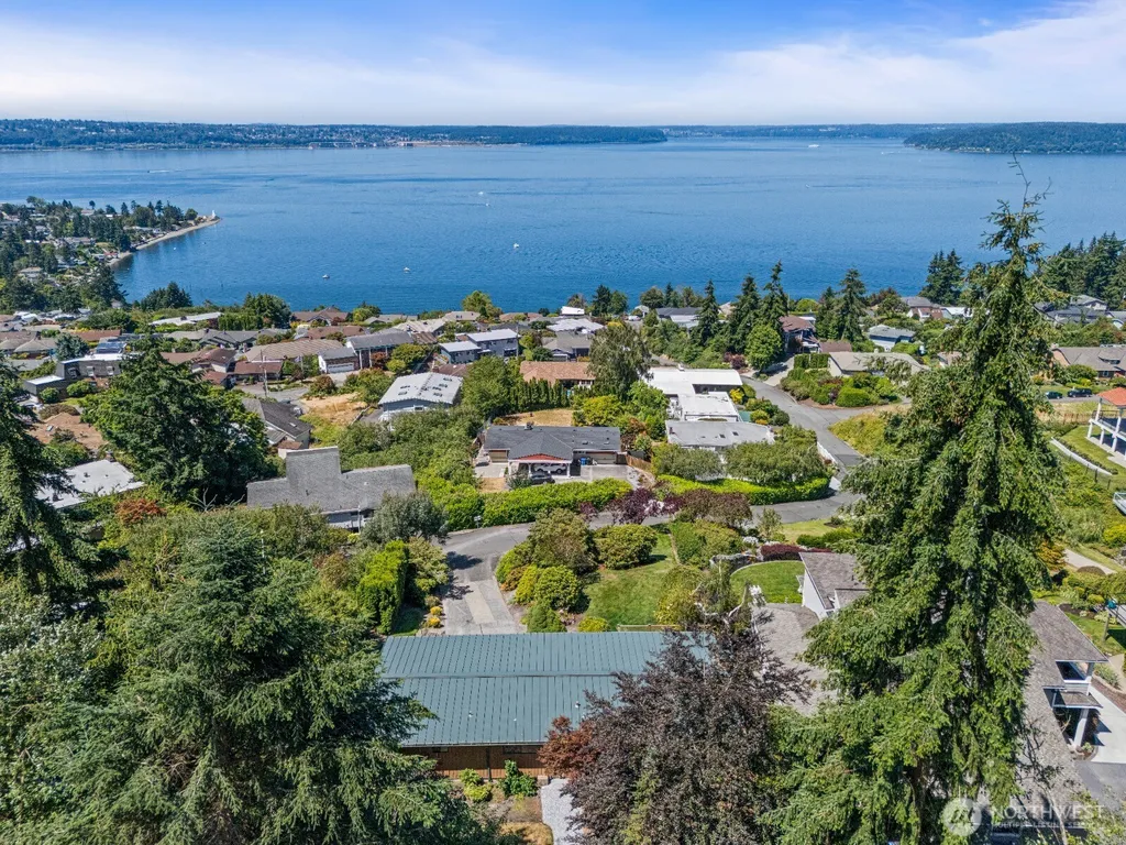 5937 Scenic Drive NE Tacoma WA 98422