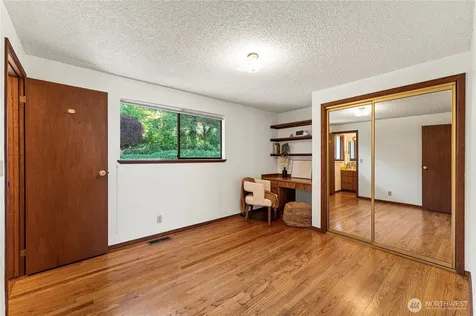5937 Scenic Drive NE Tacoma WA 98422