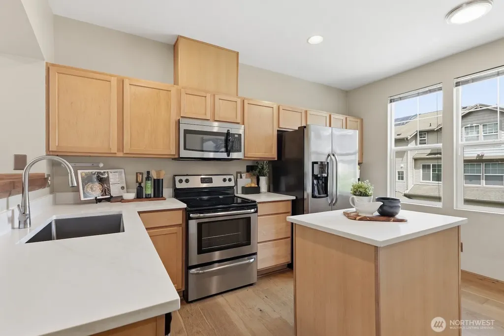 15325 SE 155th Place Renton WA 98058