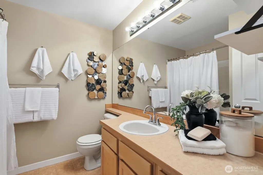 15325 SE 155th Place Renton WA 98058