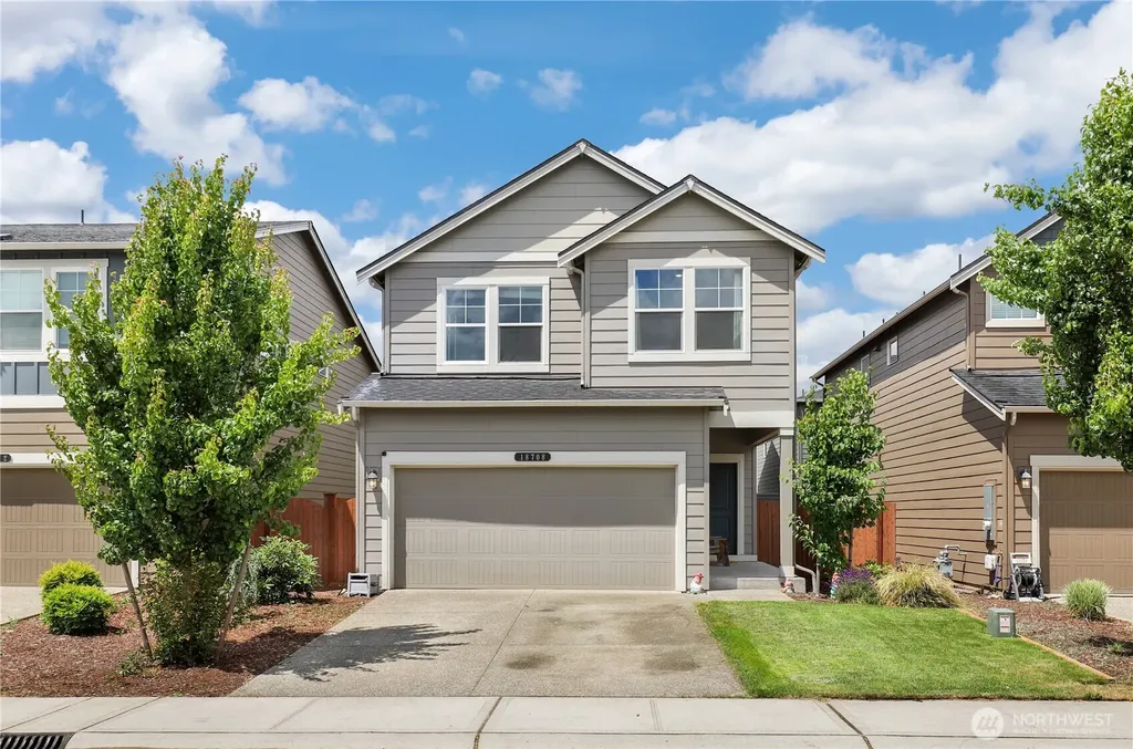 18708 Emmons Court E Puyallup WA 98374