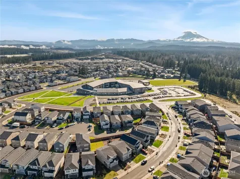 18708 Emmons Court E Puyallup WA 98374