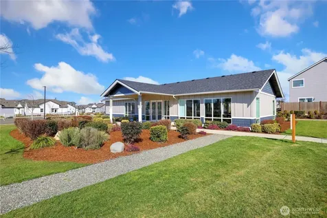 18708 Emmons Court E Puyallup WA 98374