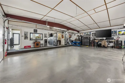 102 Lakeshore Drive Pateros WA 98846