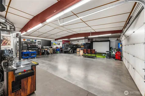 102 Lakeshore Drive Pateros WA 98846