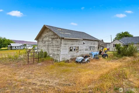 1580 N Cottonwood Road Yakima WA 98908