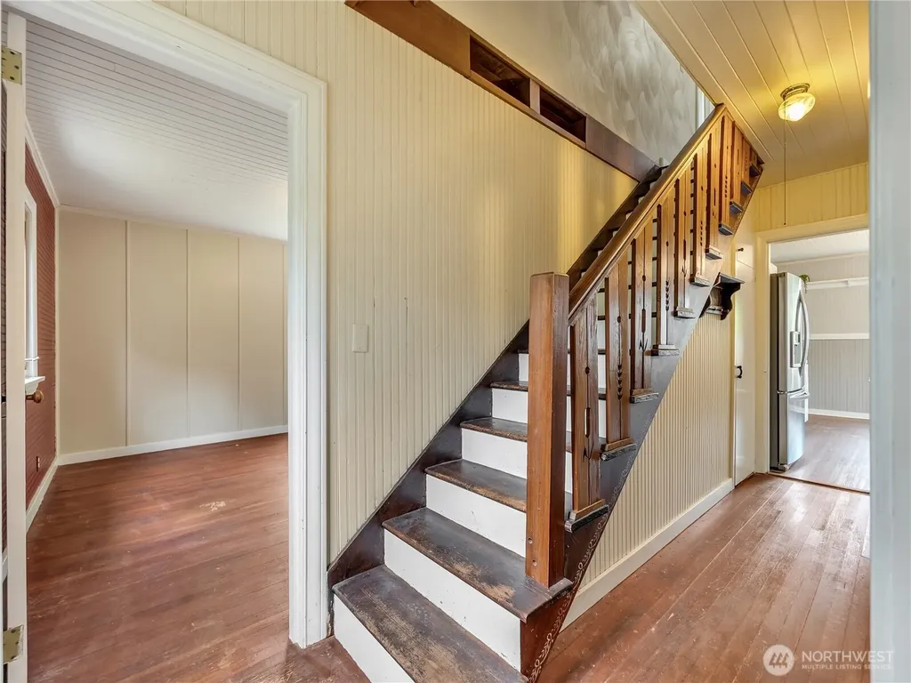 6112 V Place Long Beach WA 98631